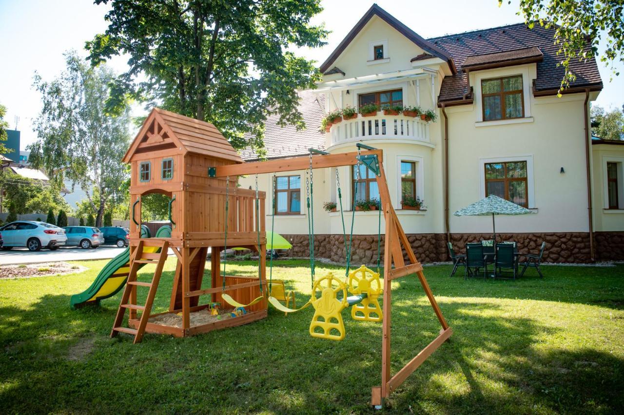 Villa Garden Apartments Πόπραντ Εξωτερικό φωτογραφία