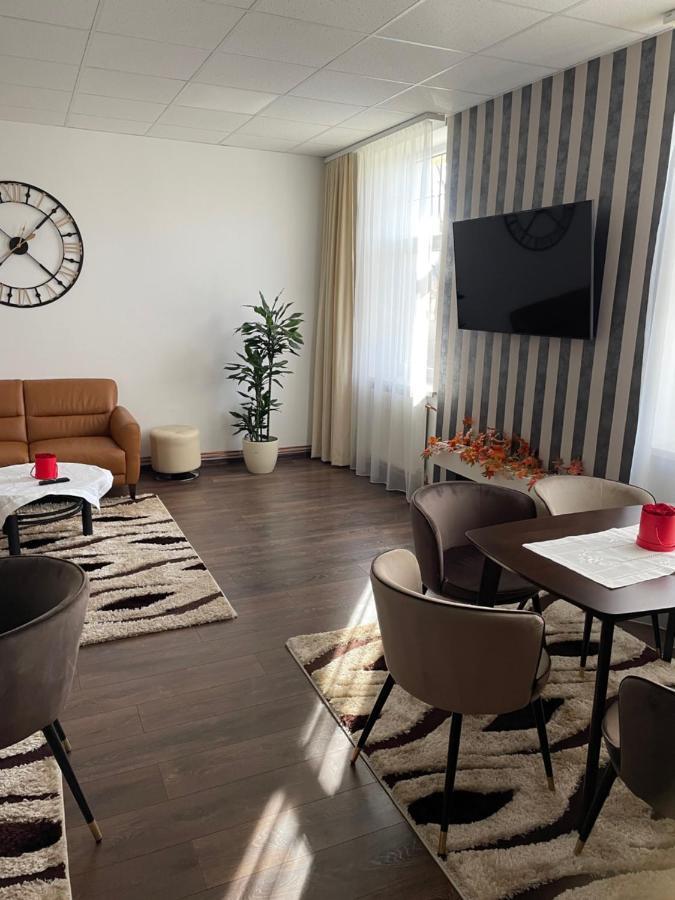 Villa Garden Apartments Πόπραντ Εξωτερικό φωτογραφία