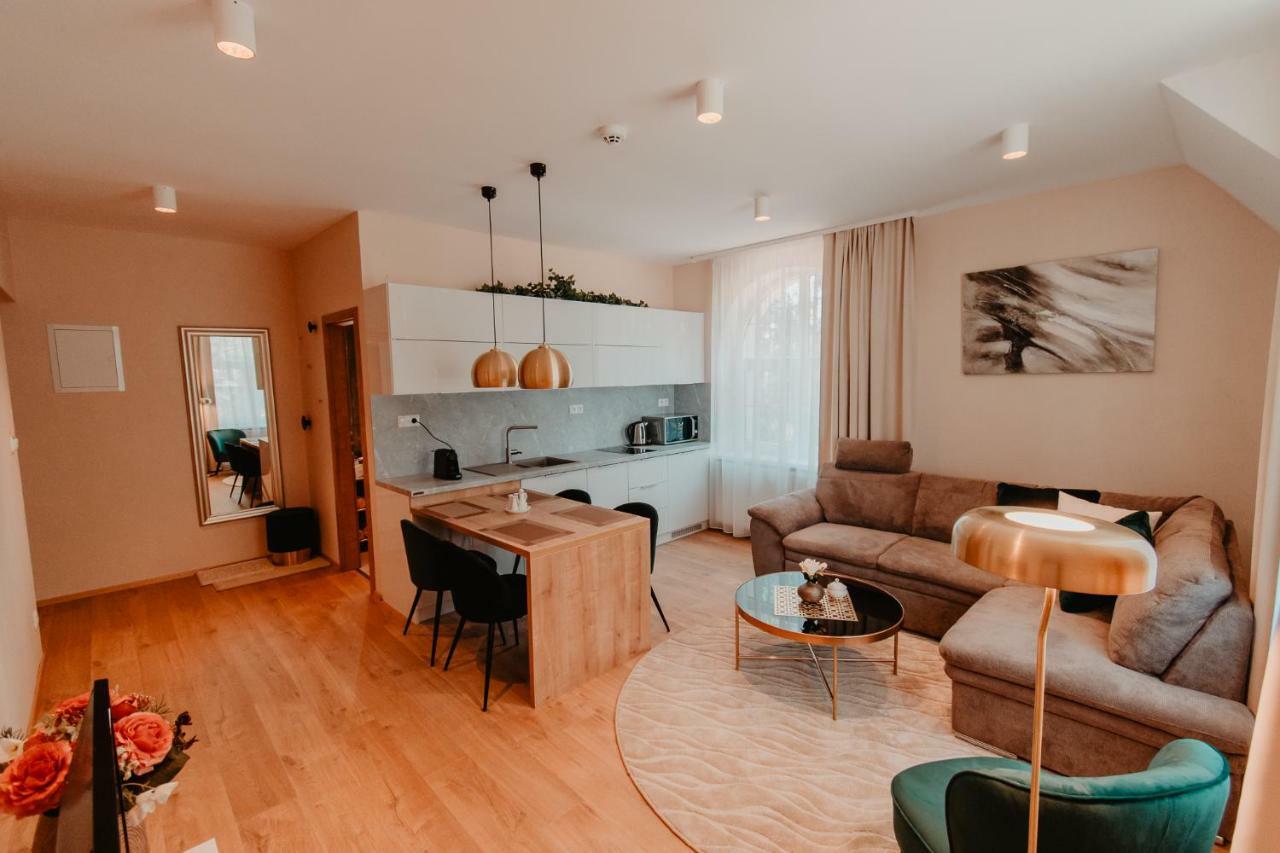 Villa Garden Apartments Πόπραντ Εξωτερικό φωτογραφία