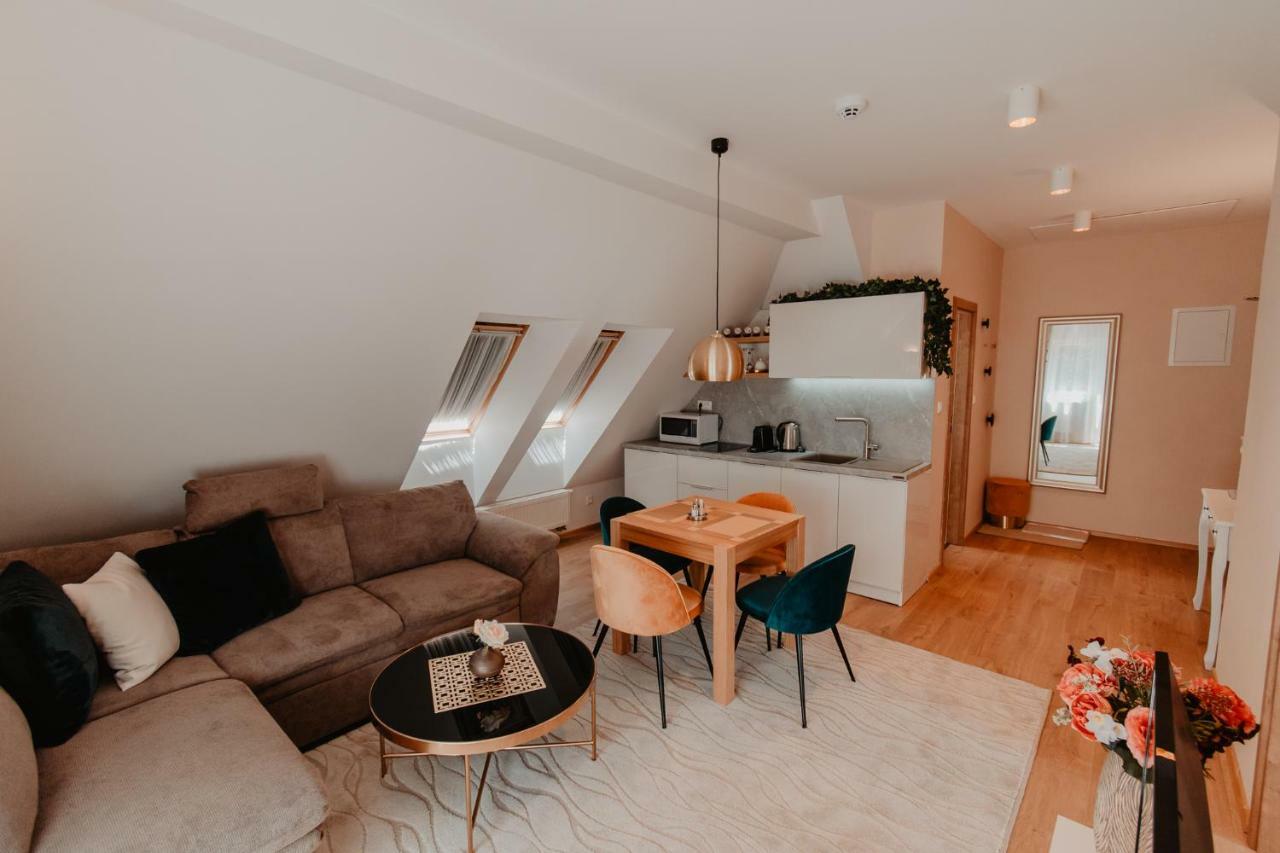 Villa Garden Apartments Πόπραντ Εξωτερικό φωτογραφία